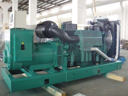 兴山便携静音：租赁无声发电机组，便携式解决能源需求